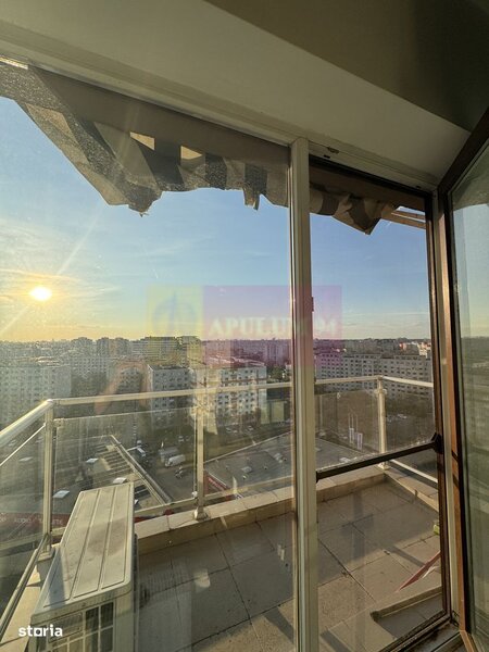 Garsoniera cu balcon Complexul Rasarit de Soare, Titan