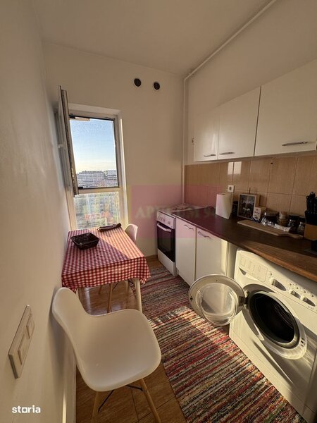 Garsoniera cu balcon Complexul Rasarit de Soare, Titan